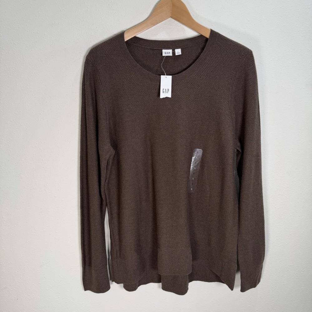 NWT GAP Sweater Womens Sz L Bella Crew Lightweight Thermal Knit Cozy Brown NEW - Picture 2 of 8